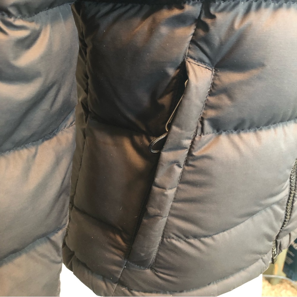 The North Face 700 Women's Size XS Full Zip Puffer Goose Down Black Jacket - Picture 12 of 16